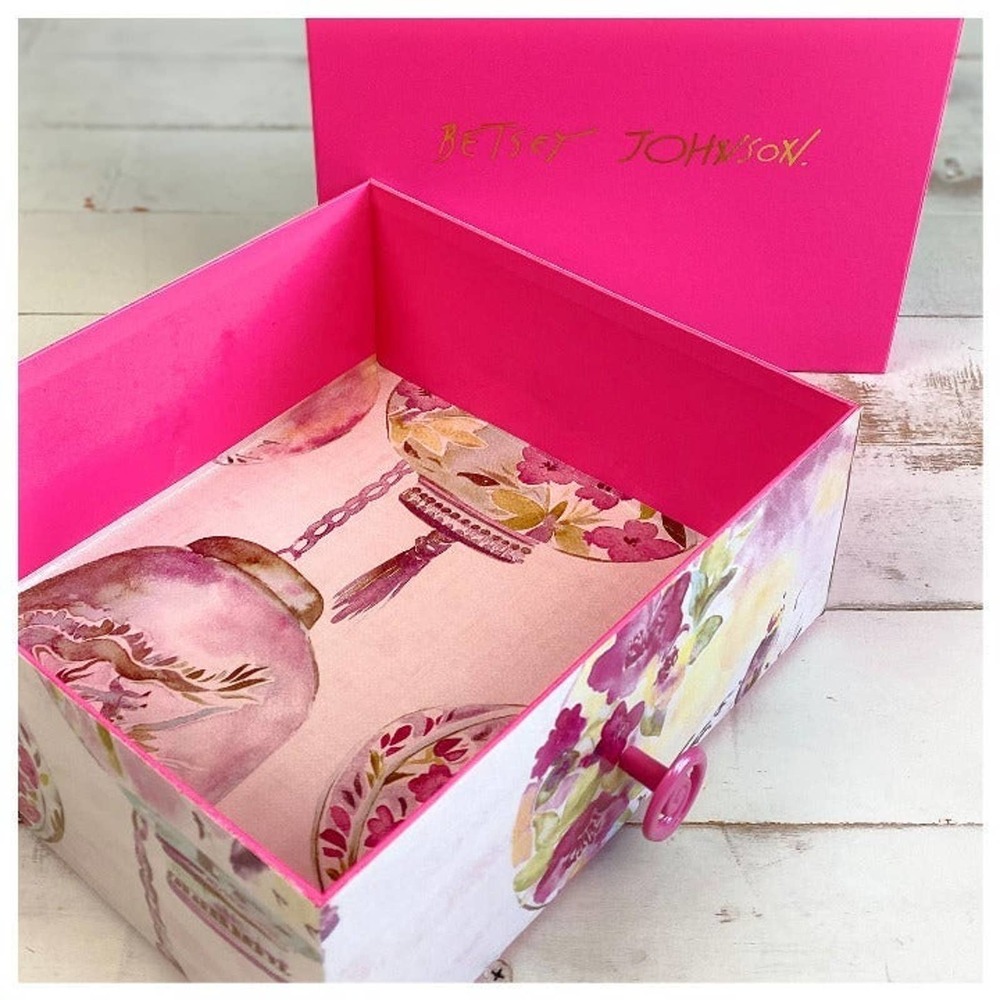 Betsey Johnson Up-cycled Classic Storage Box - Picture 7 of 12